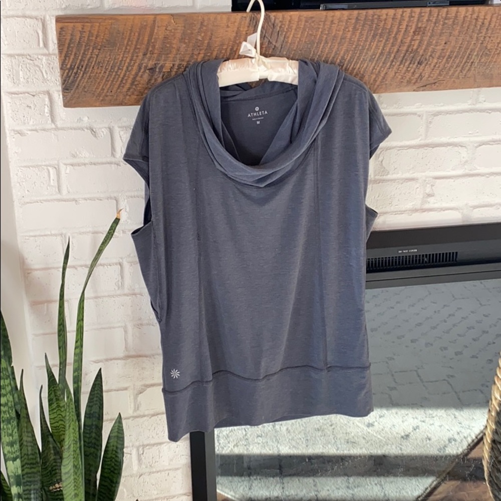 Athleta hooded tank top